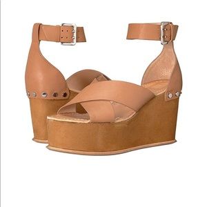 Dalrae Dolce Vita Platform Sandals